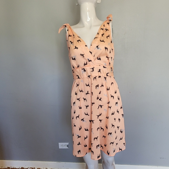 FARM Rio Dresses & Skirts - Farm Rio Greyhound Print Dress, VGUC, Size M